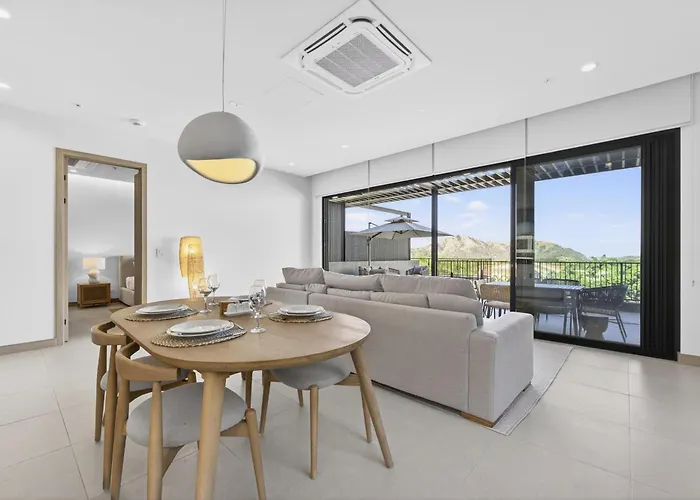 2br Terrace + Club In Playas Del Coco | Naumi N414
