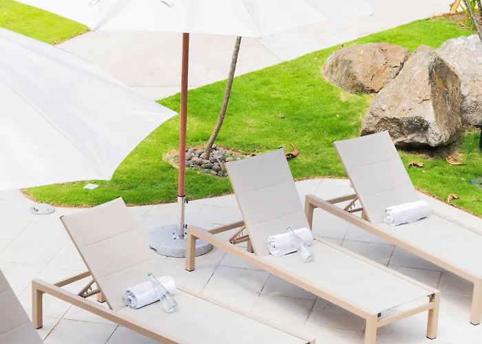 Villa 2br Terrace + Club In Playas Del Coco | Naumi N414